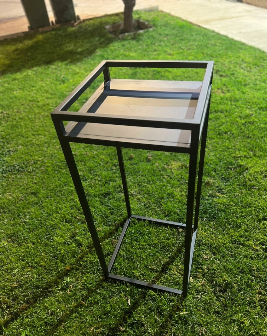 Pedestal o Mesa de Apoyo con Vidrio - Imagen 4
