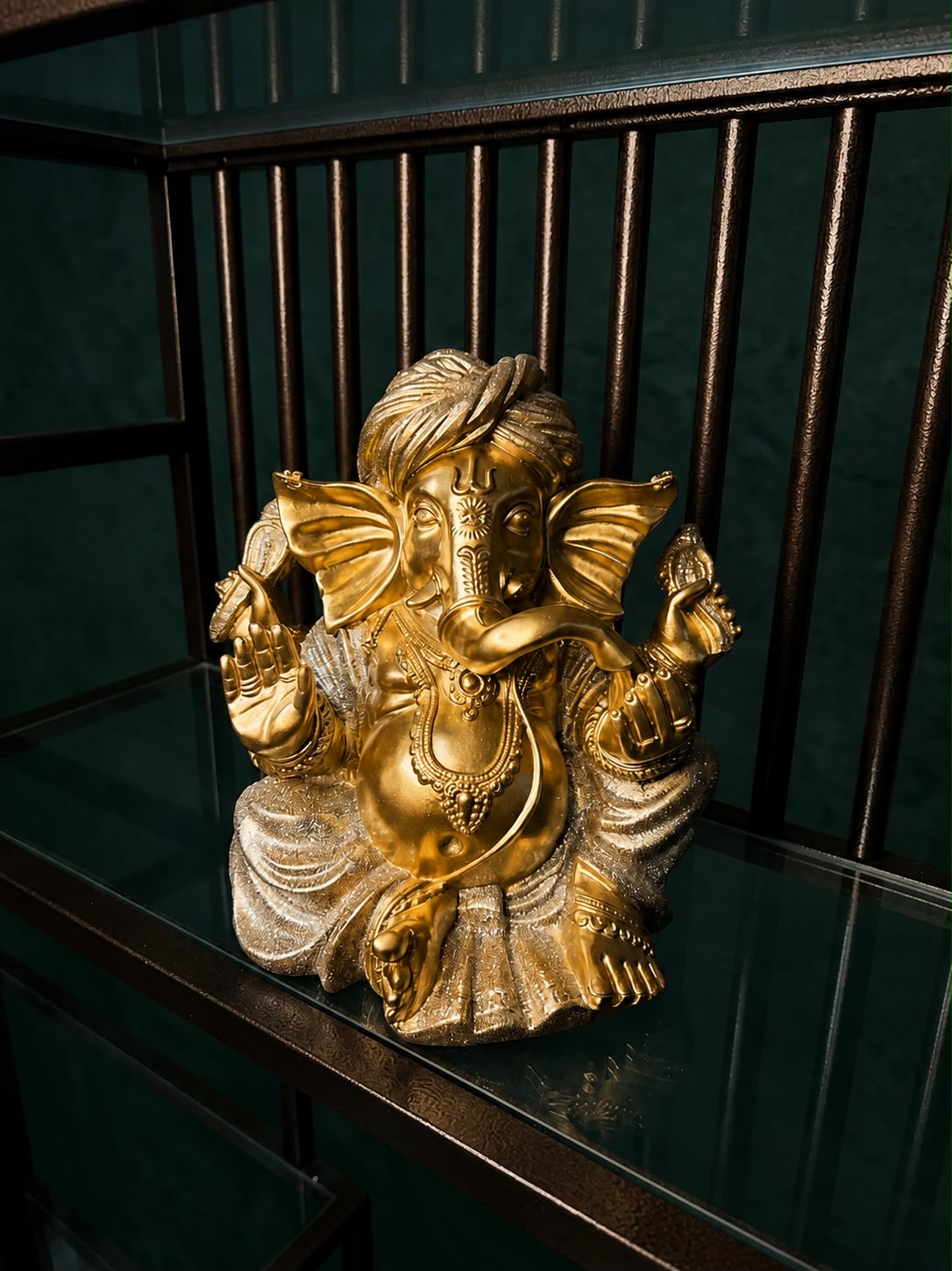 Estatua Dorada de Ganesha - Imagen 3